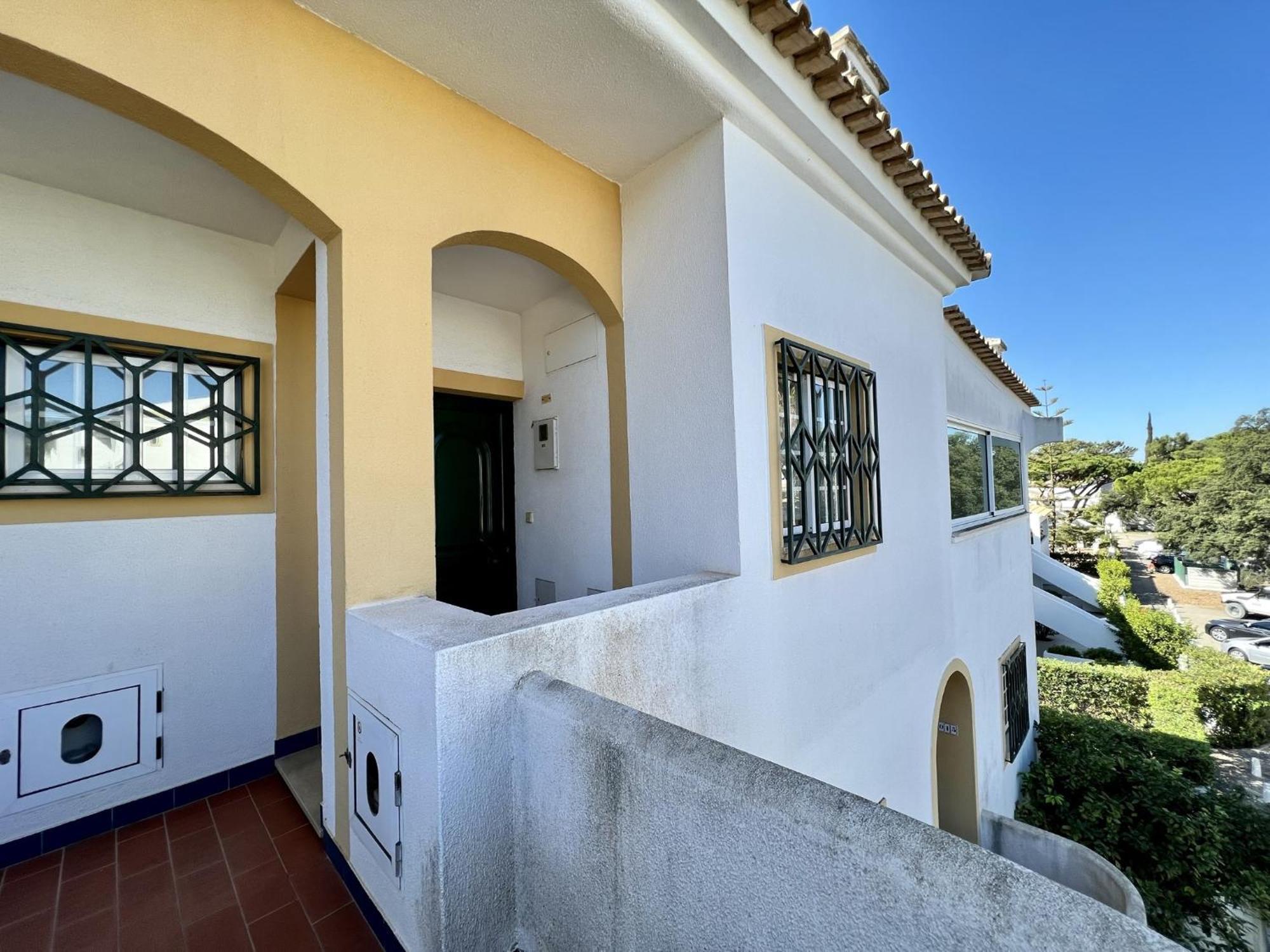 Quarteira Classic 1 With Pool By Homing Exterior foto